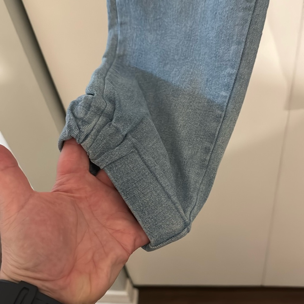 Jogger style jeans - Picture 5 of 7